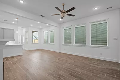 10118 Palm Springs Place, Iowa Colony, TX 77578 - Photo 11