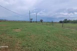 18318 Brumbelow Rd, Needville, TX 77461 - Photo 5