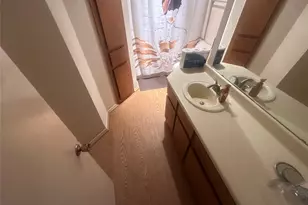 903 Greenbriar Loop, Round Rock, TX 78664 - Photo 11