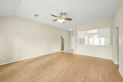 1748 Hazelwood Street, Conroe, TX 77301 - Photo 7