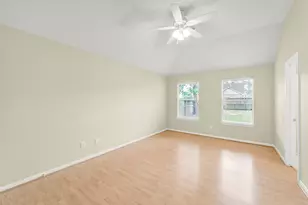 1748 Hazelwood St, Conroe, TX 77301 - Photo 17