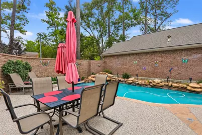 4210 Valley Glade Drive, Kingwood, TX 77345 - Photo 7