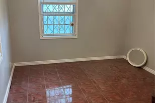 1407 Silverdale, Houston, TX 77029 - Photo 3