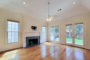 2211 Augusta Dr, Houston, TX 77057 - Photo 15