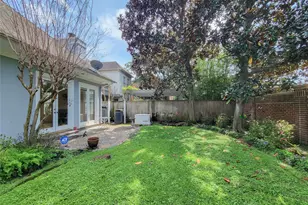 2211 Augusta Dr, Houston, TX 77057 - Photo 5