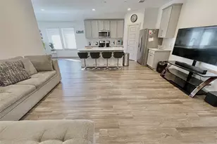 6811 Fleetwood Crescent Wy, Richmond, TX 77407 - Photo 9