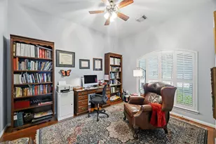 1855 American Elm Ct, Sugar Land, TX 77479 - Photo 11