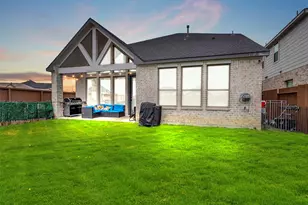 211 Vis Knl Ct, New Caney, TX 77357 - Photo 3