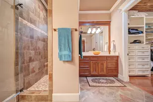 3 Quinn's Cabin Ct, Conroe, TX 77304 - Photo 35