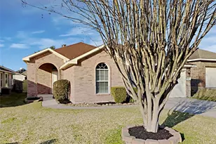 2204 Perkins Crossing Dr, Conroe, TX 77304 - Photo 1