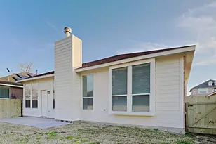 2204 Perkins Crossing Dr, Conroe, TX 77304 - Photo 17