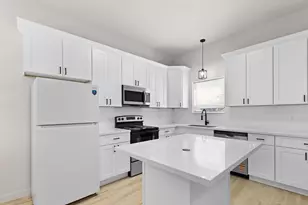 9711 Cargill St, Houston, TX 77029 - Photo 5