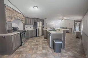 2801 County Rd 444, Angleton, TX 77515 - Photo 11
