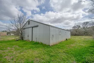 2801 County Rd 444, Angleton, TX 77515 - Photo 29