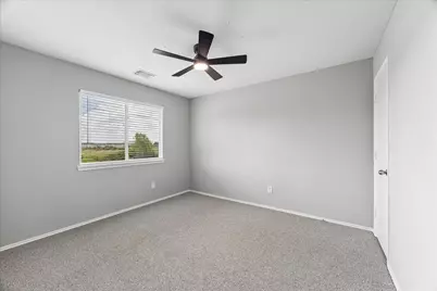 4918 Grasilla Drive, Houston, TX 77045 - Photo 9