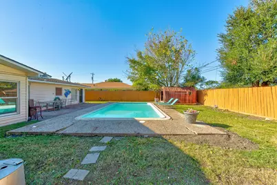 2002 Vermont Street, Baytown, TX 77520 - Photo 21