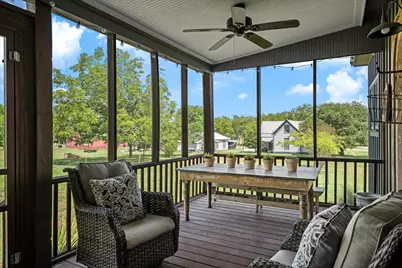 108 N Scott Street, Fayetteville, TX 78940 - Photo 9