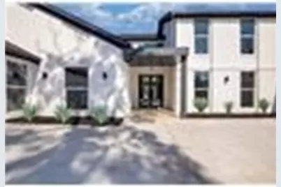 12564 Memorial Drive, Houston, TX 77024 - Photo 11