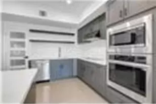 12564 Memorial Dr, Houston, TX 77024 - Photo 19