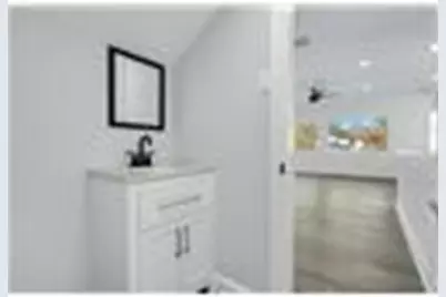 12564 Memorial Drive, Houston, TX 77024 - Photo 29