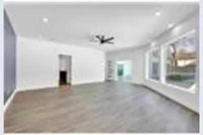 12564 Memorial Drive, Houston, TX 77024 - Photo 23