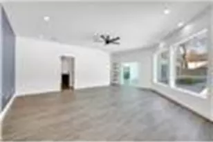 12564 Memorial Dr, Houston, TX 77024 - Photo 23
