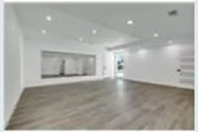 12564 Memorial Drive, Houston, TX 77024 - Photo 41