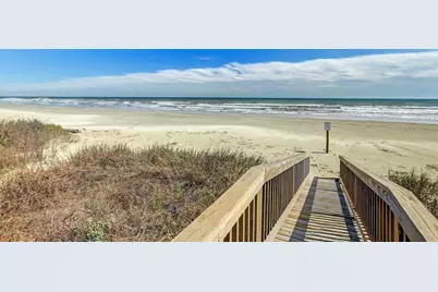 21225 Gulf Dr, Galveston, TX 77554 - Photo 31