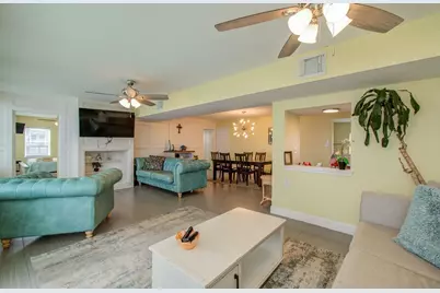 21225 Gulf Dr, Galveston, TX 77554 - Photo 27