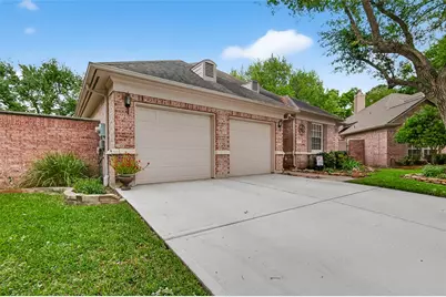 2827 Timber Briar Circle, Houston, TX 77059 - Photo 37