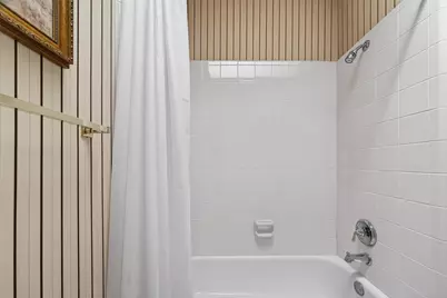 2827 Timber Briar Circle, Houston, TX 77059 - Photo 25