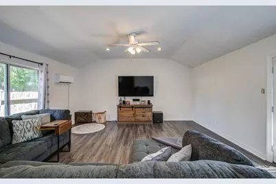 531 S 2nd Street, La Porte, TX 77571 - Photo 21