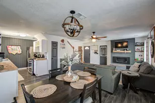 531 S 2nd St, La Porte, TX 77571 - Photo 29