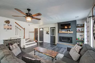 531 S 2nd St, La Porte, TX 77571 - Photo 7