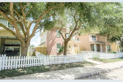 14310 Summer Garden Drive, Houston, TX 77083 - Photo 7