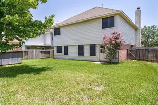 8315 Sycamore Ln, Baytown, TX 77523 - Photo 27
