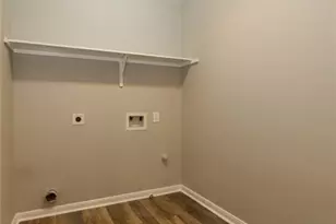 8315 Sycamore Ln, Baytown, TX 77523 - Photo 15
