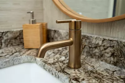 1100 Harvard Street #15, Houston, TX 77008 - Photo 21