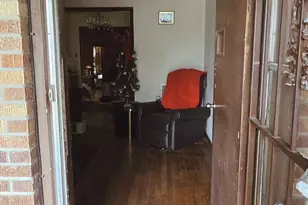 10134 Bretton Dr, Houston, TX 77016 - Photo 3