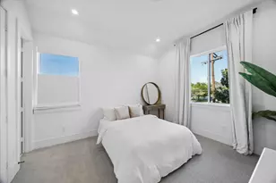 1661 Bingle Rd, Houston, TX 77055 - Photo 25