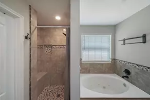 12031 Blade Borough Ct, Houston, TX 77089 - Photo 19
