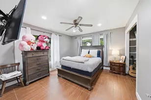 1845 Westcrest Dr, Houston, TX 77055 - Photo 11