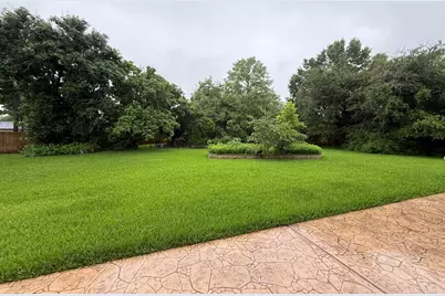 3113 Dow Circle, Deer Park, TX 77536 - Photo 5