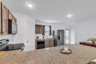 17006 Marie Vlg Dr, Conroe, TX 77306 - Photo 7