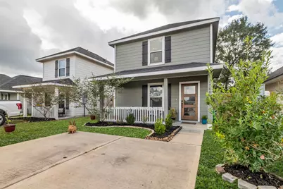 17006 Marie Village Drive, Conroe, TX 77306 - Photo 3