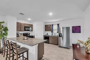 17006 Marie Vlg Dr, Conroe, TX 77306 - Photo 5
