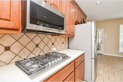 13938 Charterhouse Way, Sugar Land, TX 77498 - Photo 11