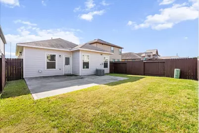 9731 Colsterdale Court, Houston, TX 77044 - Photo 15