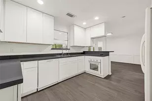 1706 Palace Green Ct, Katy, TX 77449 - Photo 11