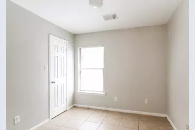 2935 La Estancia Lane, Houston, TX 77093 - Photo 9